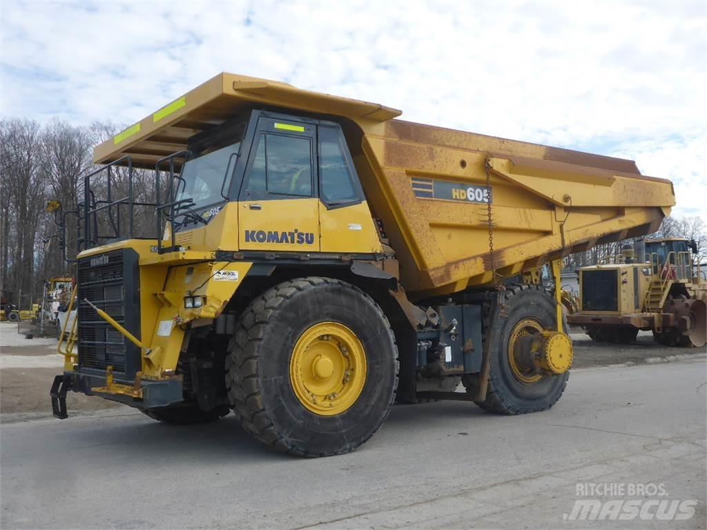Komatsu HD605-7 Camiőes basculantes rígidos