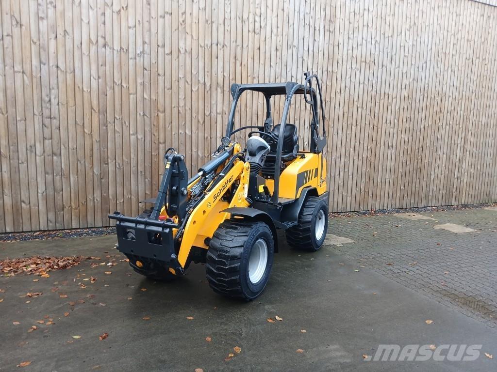 Schäffer 2445S Mini carregadoras