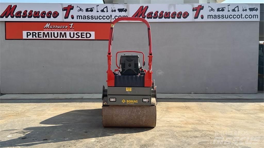 Bomag BW120 AD-4 Compactadores para terra