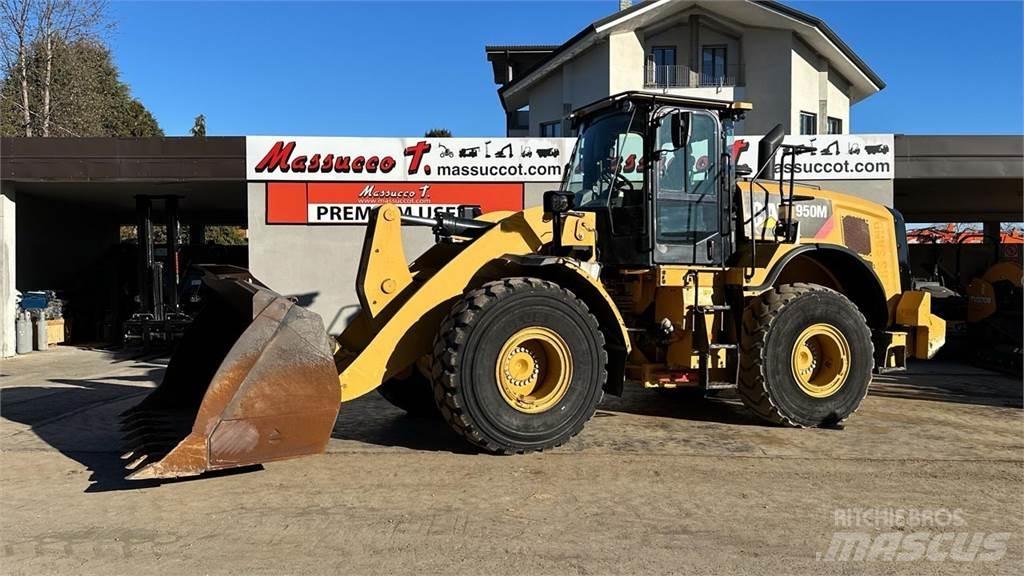 CAT 950M Carregadeiras de rodas
