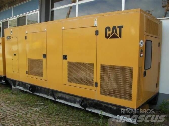 CAT GEP550 Torres de luz