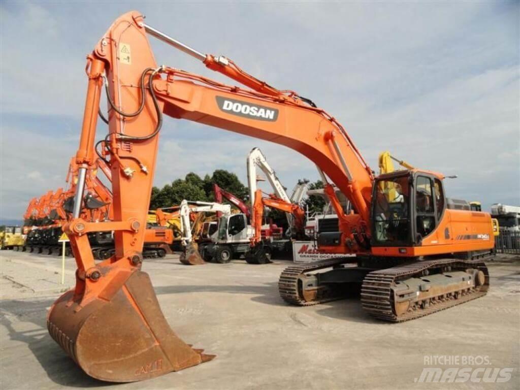 Doosan DX340LC Escavadeiras de esteiras