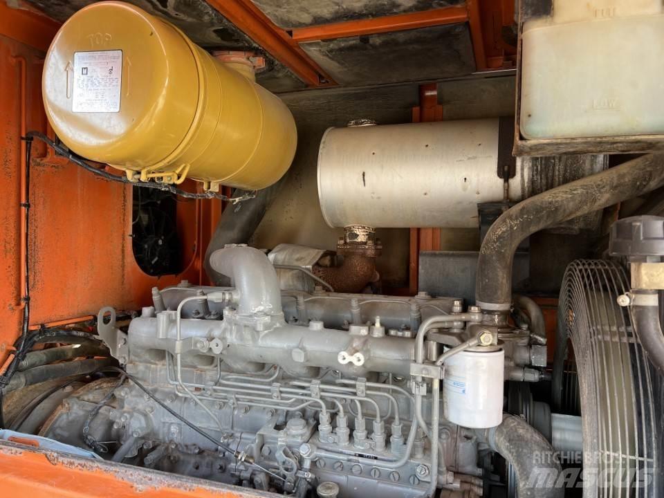 Hitachi LX170E Carregadeiras de rodas