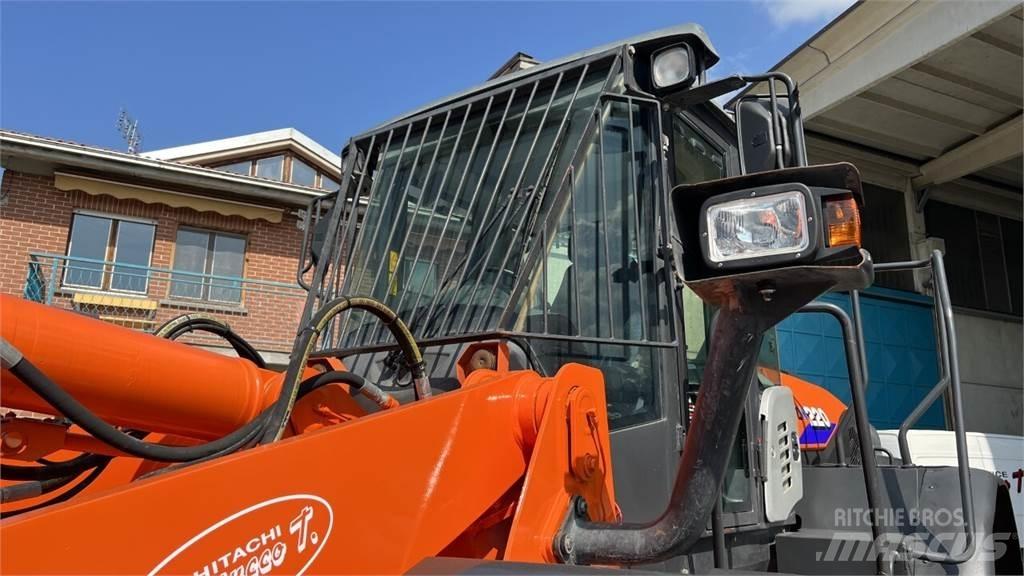 Hitachi ZW220-5B Carregadeiras de rodas