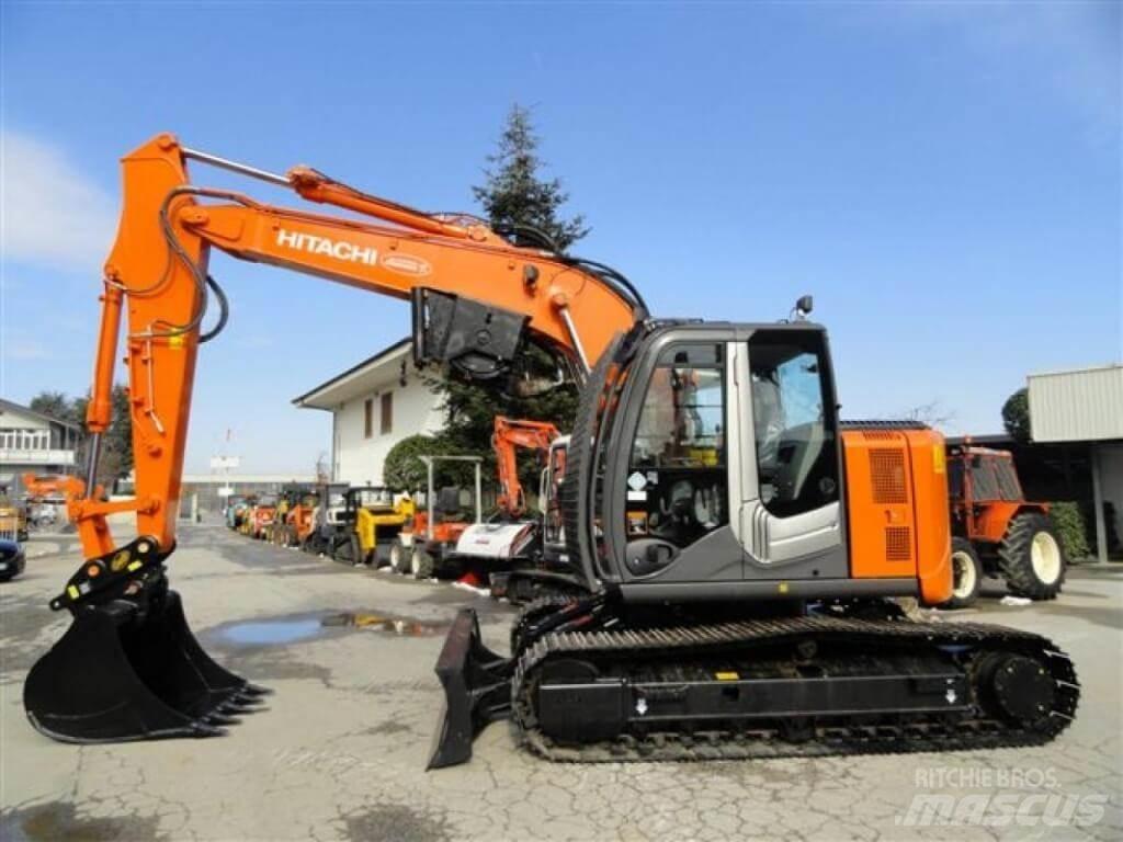 Hitachi ZX135 US-6 Escavadoras