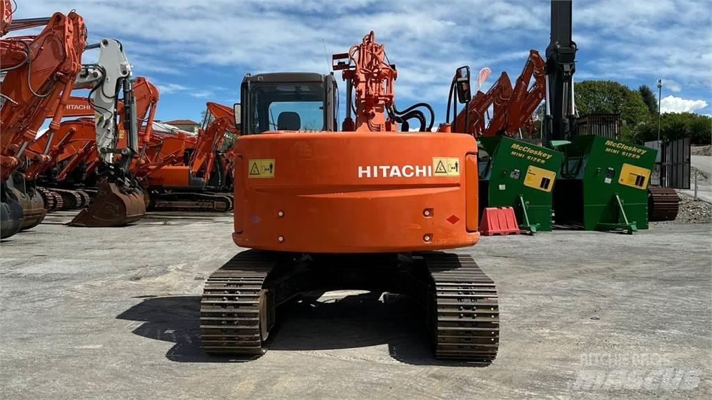 Hitachi ZX135US Escavadoras Midi 7t - 12t