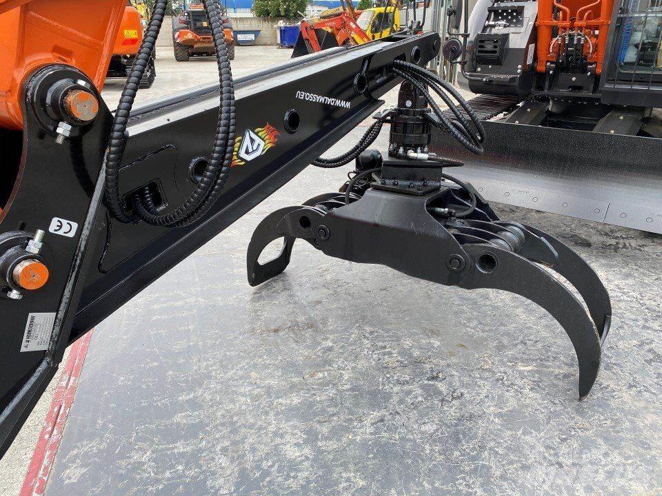Hitachi ZX135US-6 Escavadoras