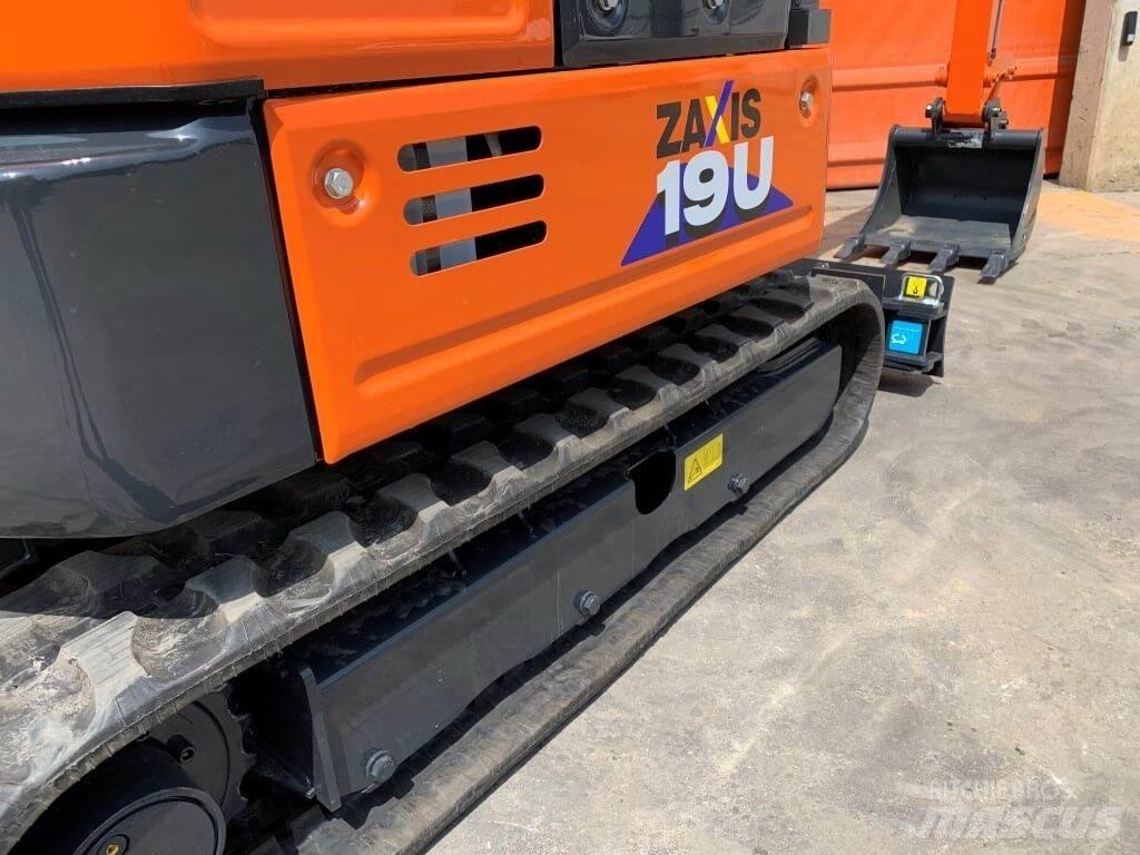Hitachi ZX19U-6 Miniescavadeiras