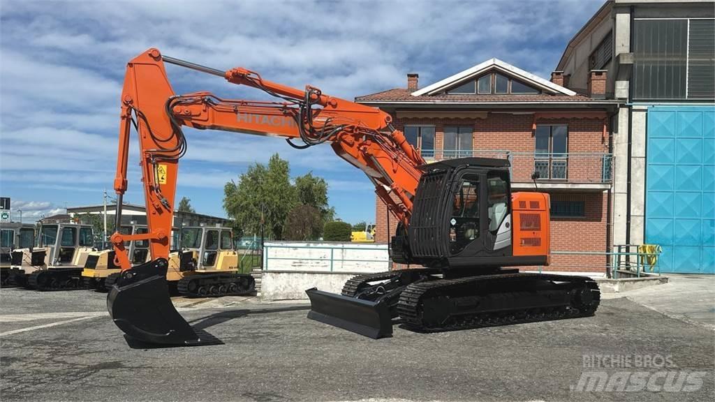 Hitachi ZX225USLC-5B Escavadeiras de esteiras