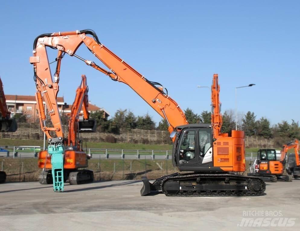 Hitachi ZX225USLC-6 Escavadeiras de esteiras