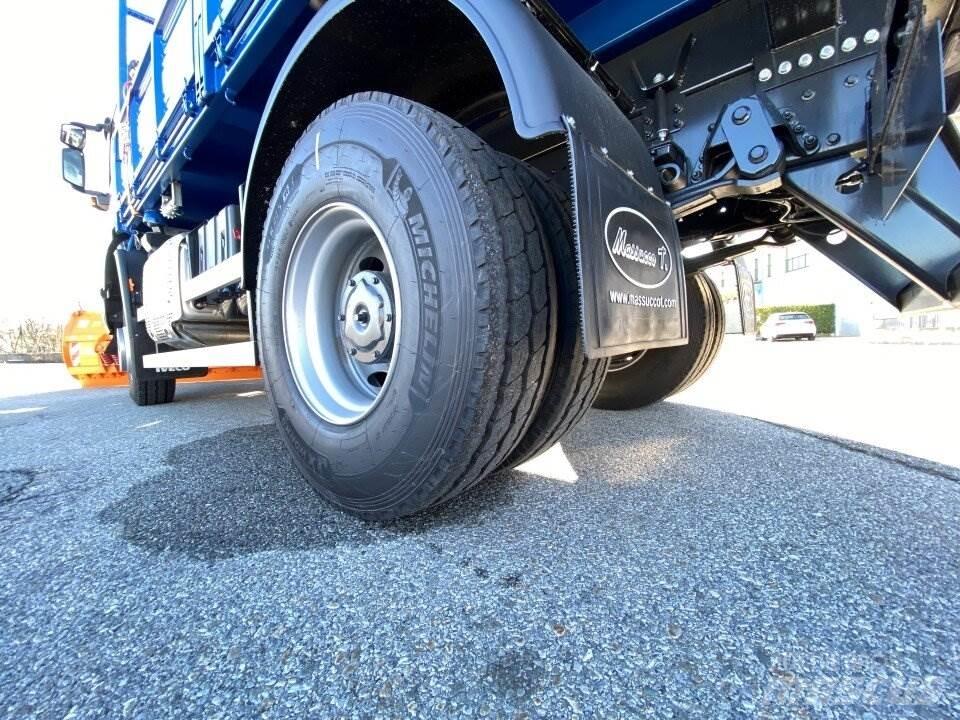 Iveco TRAKKER 360 Lâminas de neve e arados