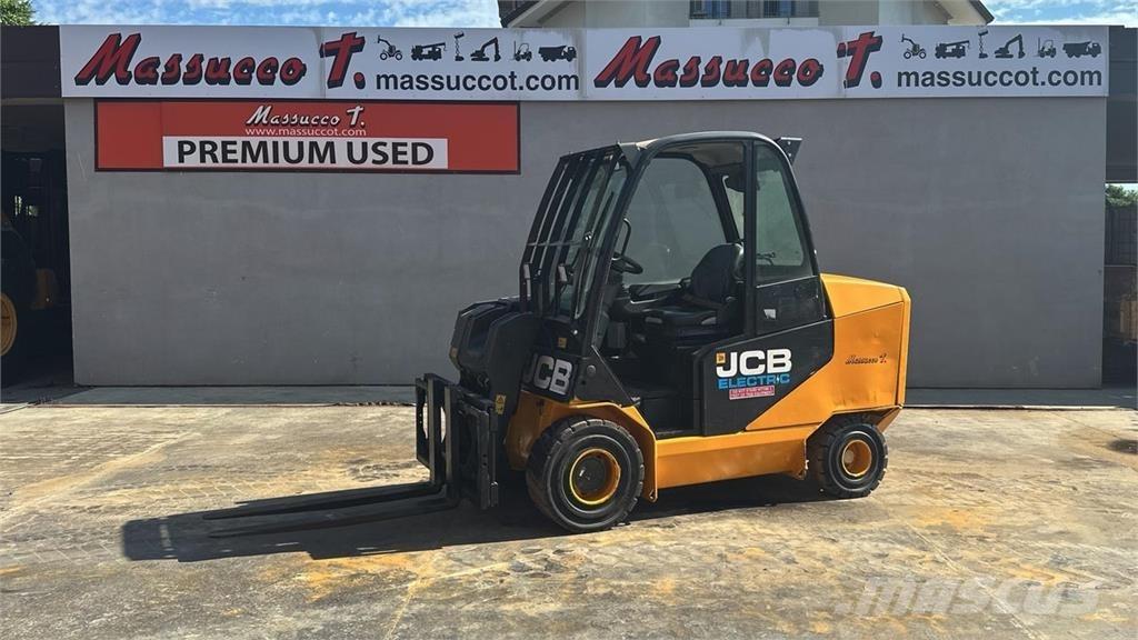 JCB TLT 30-19E 4x2 Manipulador telescópico