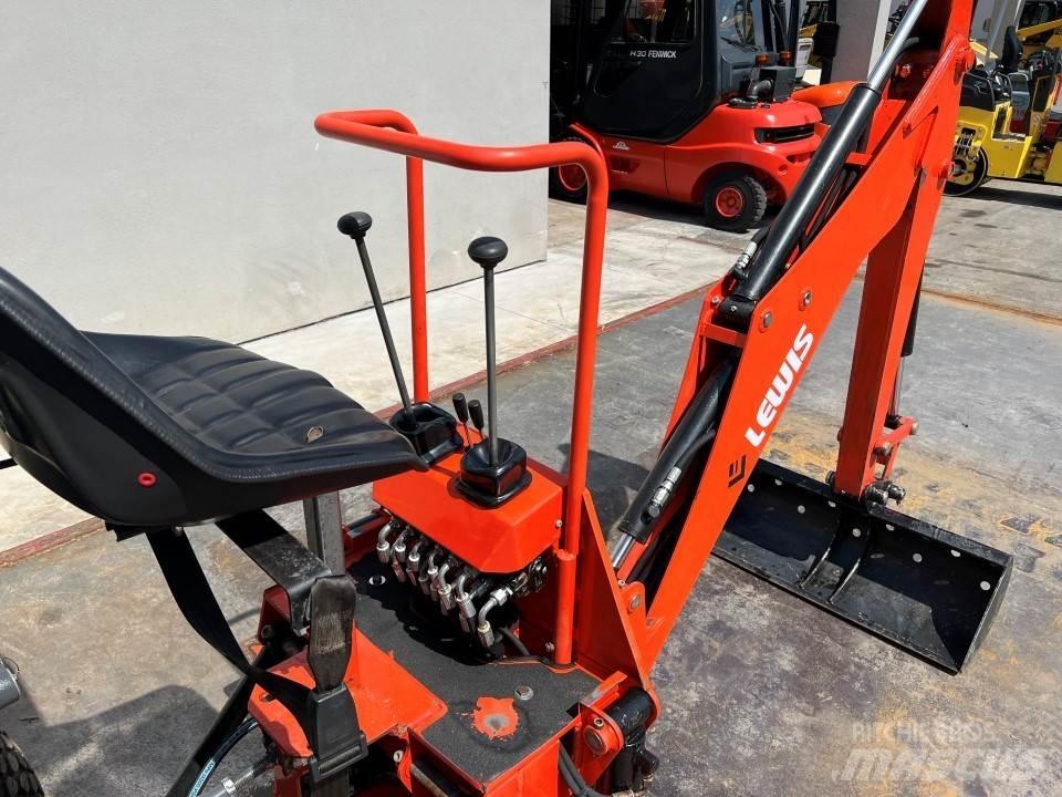 Kubota B2231 Retroescavadeiras
