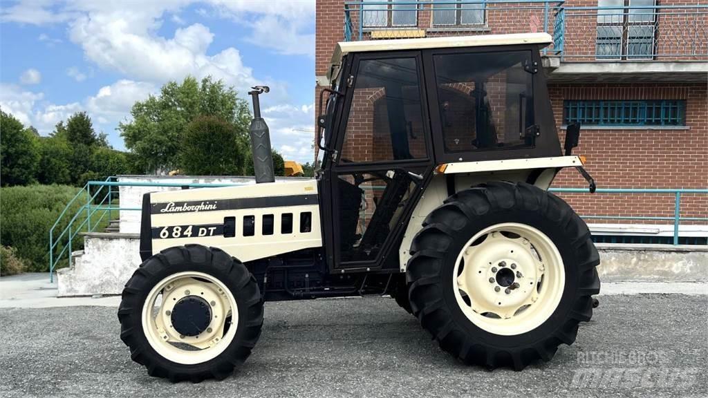 Lamborghini 684 DT Lâminas de neve e arados
