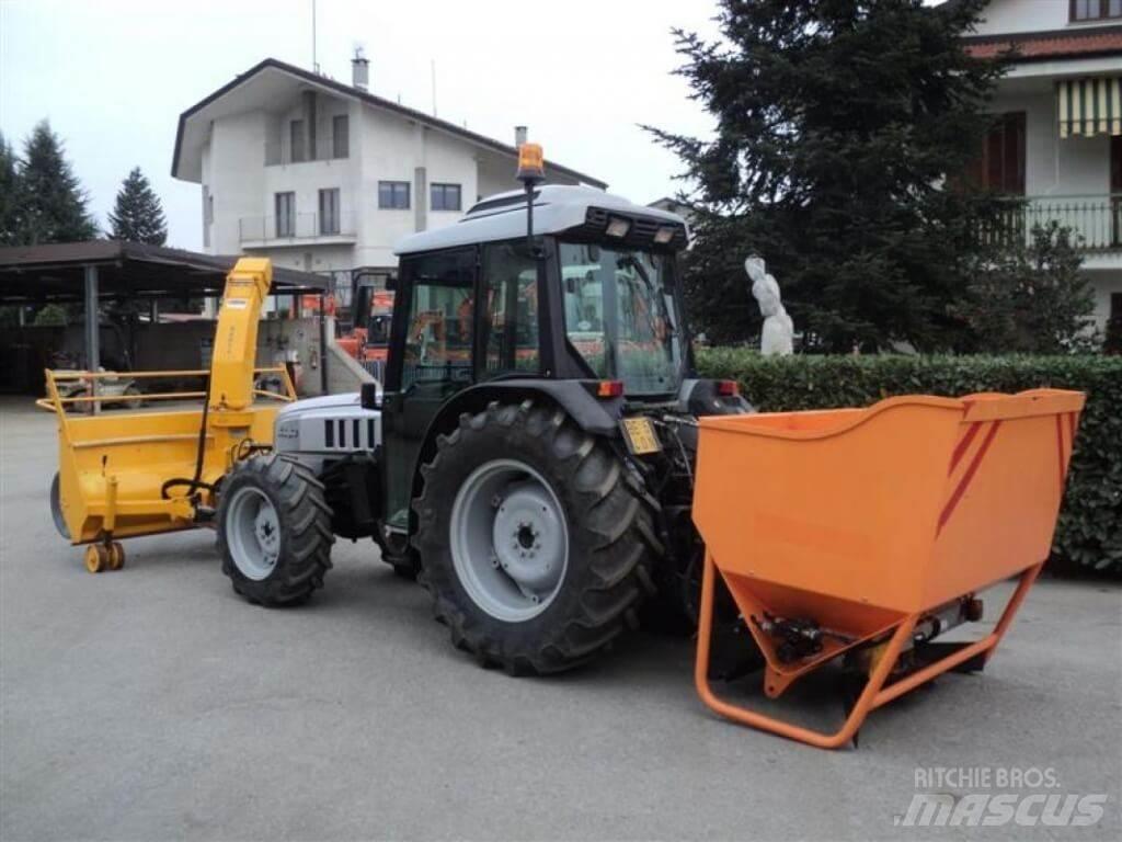 Lamborghini RF100 Lâminas de neve e arados