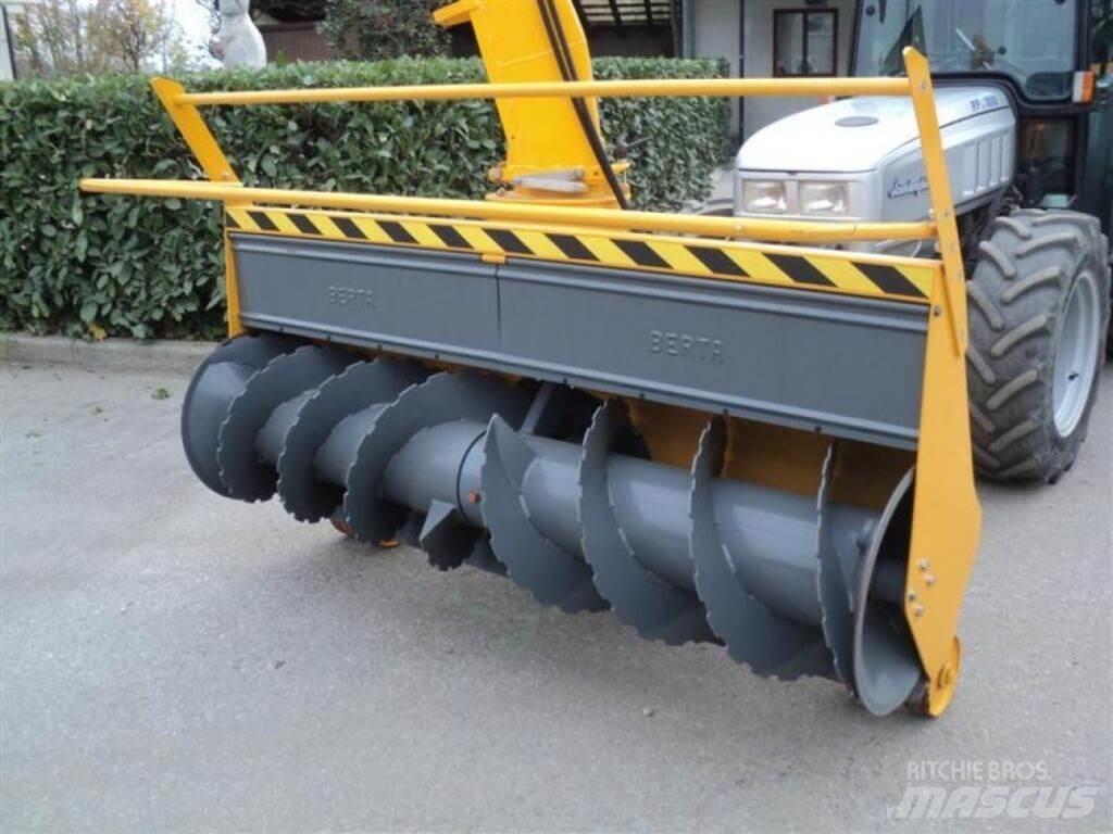 Lamborghini RF100 Lâminas de neve e arados