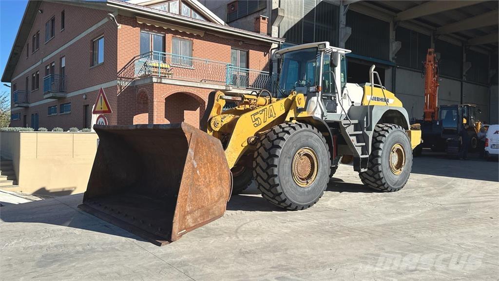 Liebherr L574 Carregadeiras de rodas