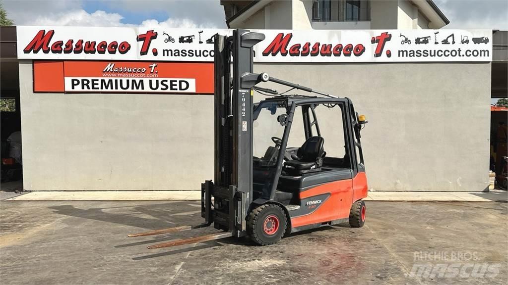Linde E30L Empilhadores eléctricos