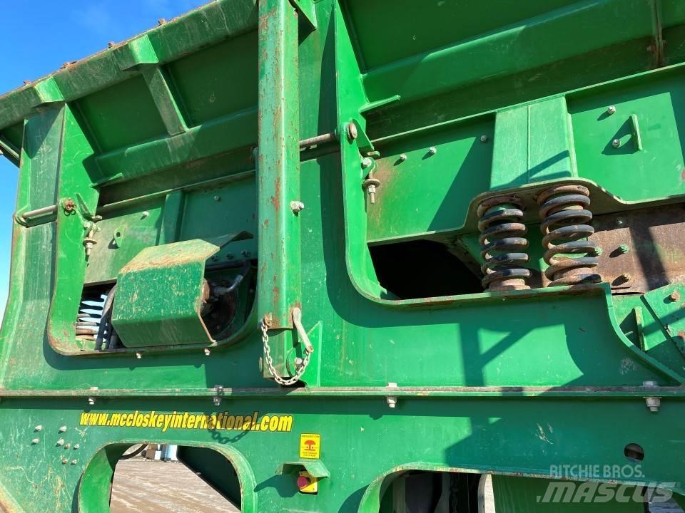 McCloskey J40 V2 Moinhos