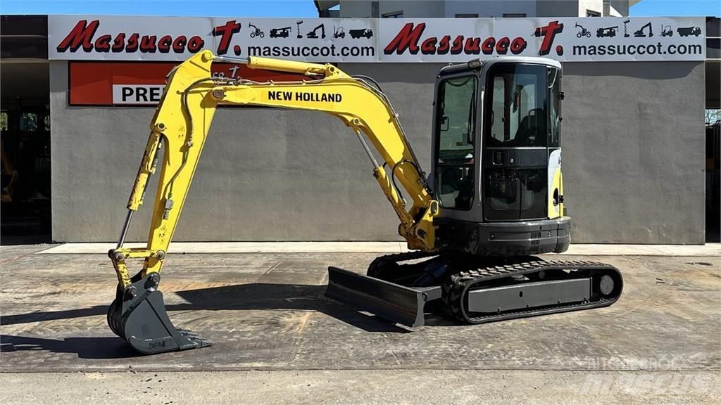 New Holland E 35.2 C Miniescavadeiras