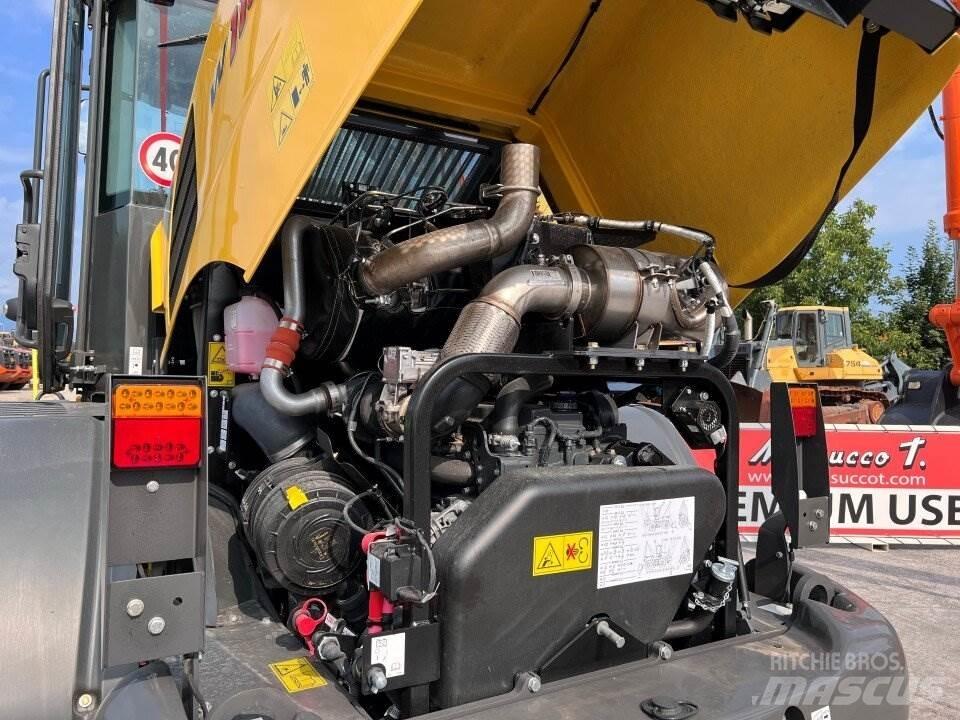 New Holland W110D Carregadeiras de rodas