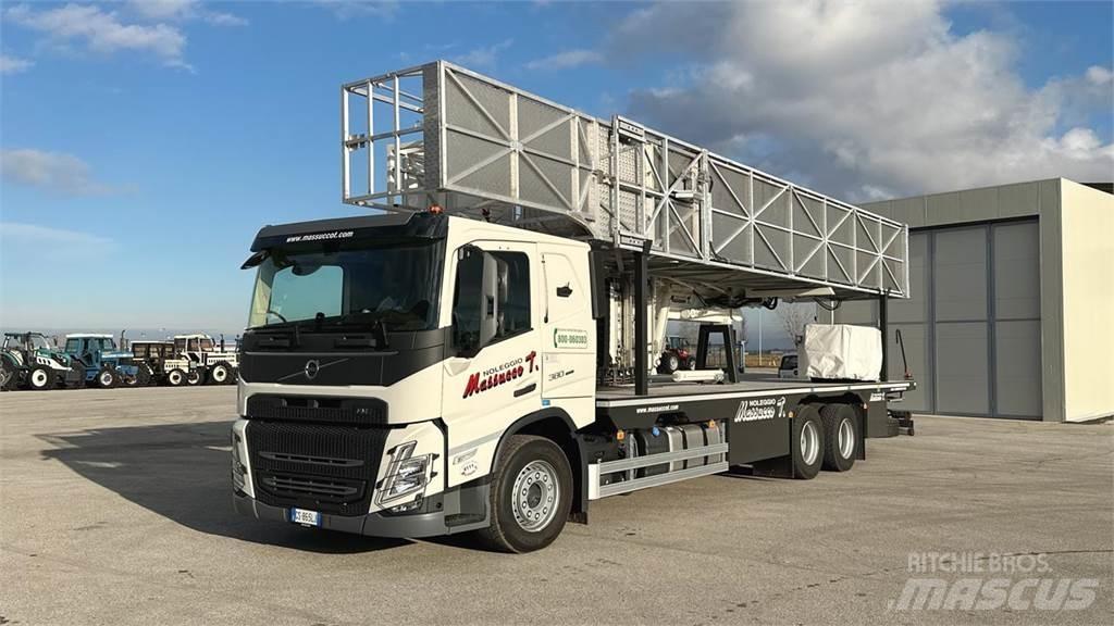 Volvo FM 11 BARIN 6x4 Plataformas aéreas montadas em camião