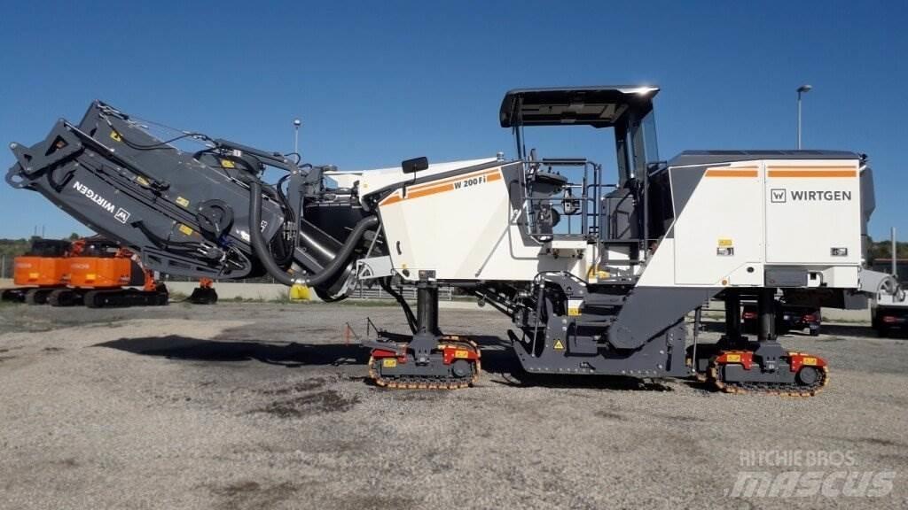 Wirtgen W200Fi Moinhos de asfalto a frio