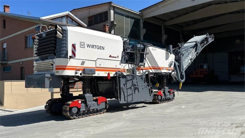 Wirtgen W220 Moinhos de asfalto a frio