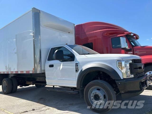 Ford F450 XL 4x2 Caminhões de caixa fechada