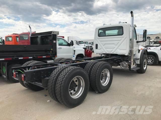 International HV Camiões de chassis e cabine