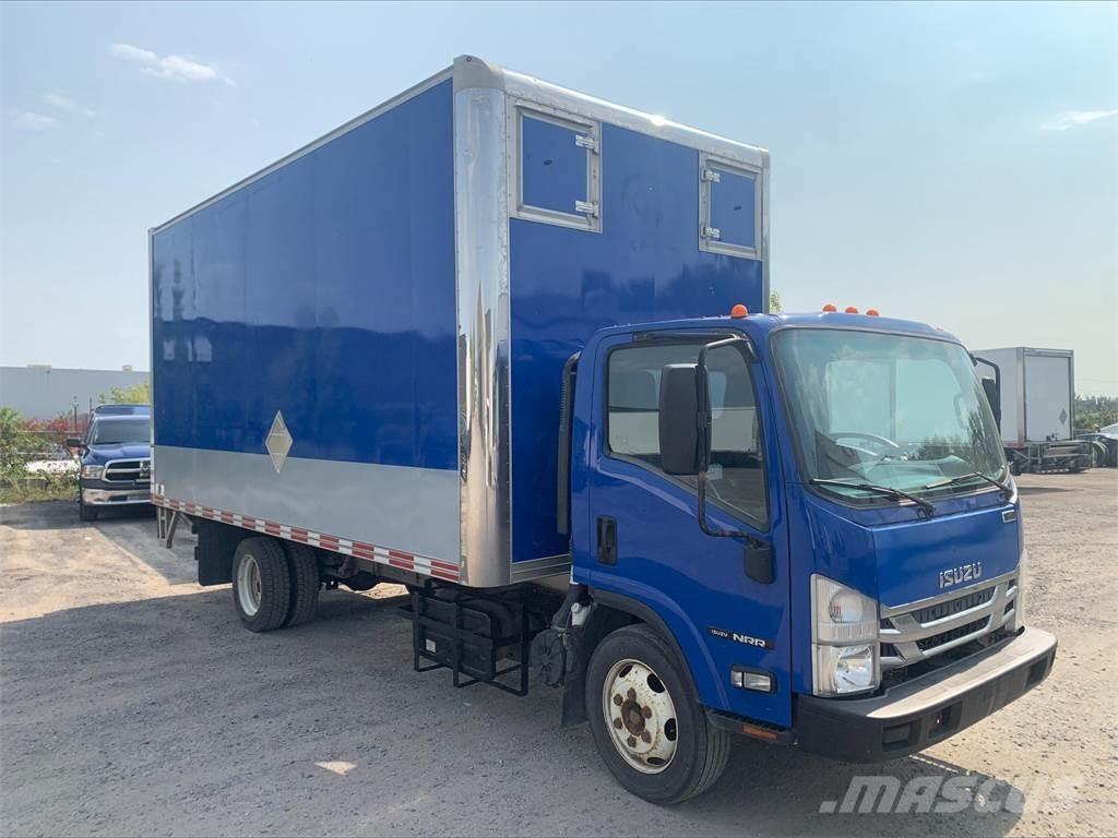 Isuzu NRR NU4 Caminhões de caixa fechada