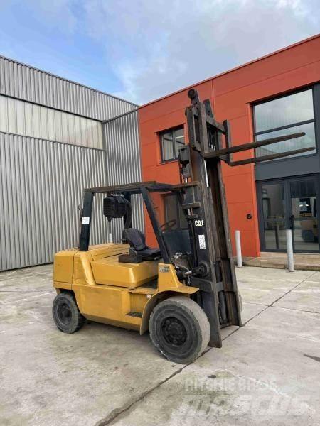 CAT DP40KL Empilhadores - Outros