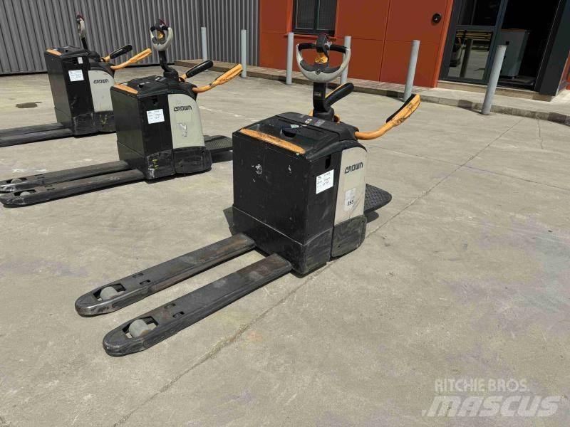 Crown WT3040 Porta palettes