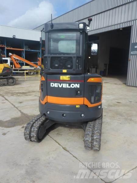 Develon DX27Z-7 Miniescavadeiras