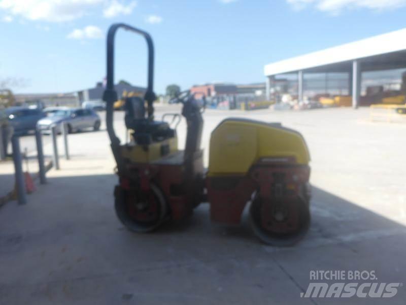 Dynapac CC1200 Compactadores para terra