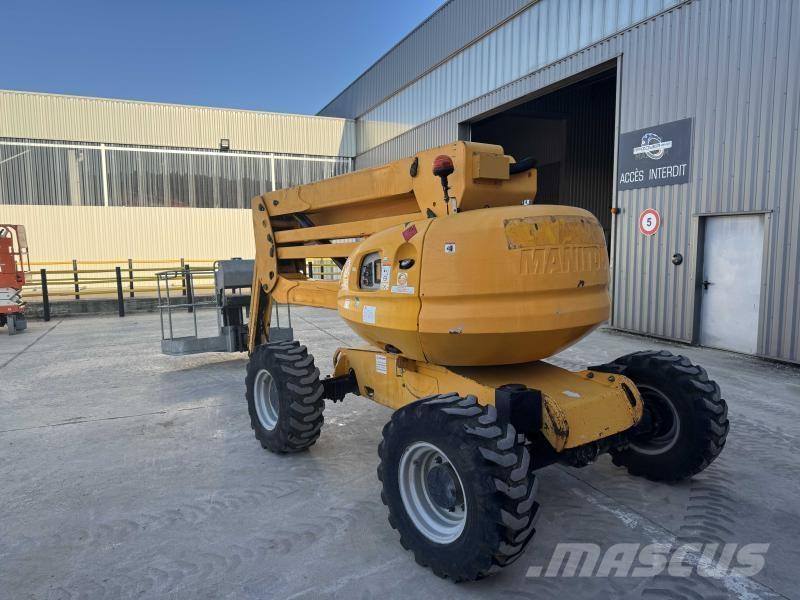 Manitou 160 ATJ Elevadores braços articulados