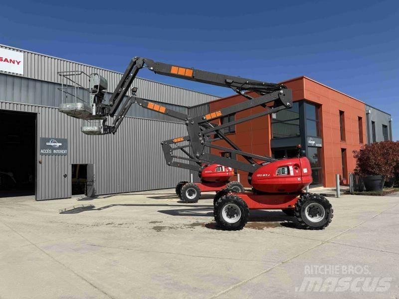 Manitou 180 ATJ Elevadores braços articulados