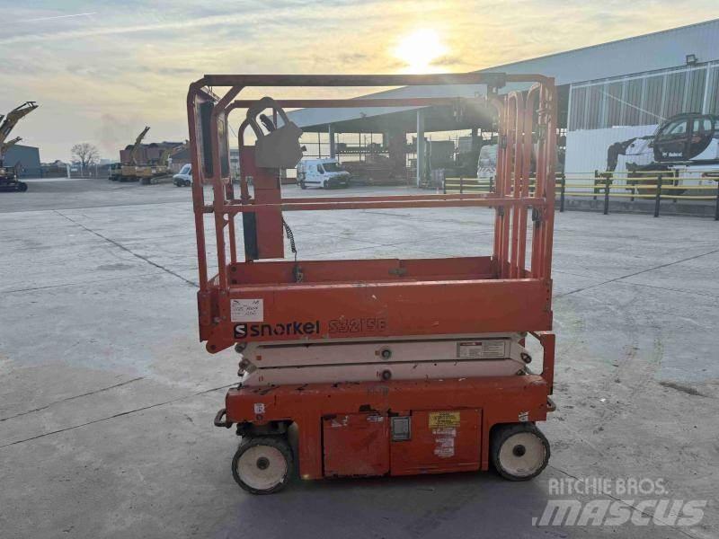 Snorkel S3215E Elevadores braços articulados