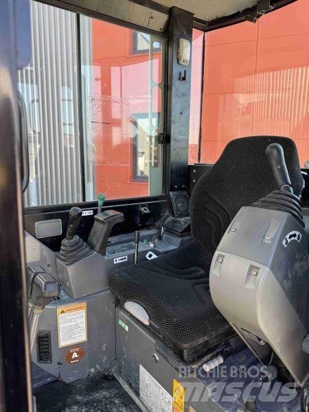 Takeuchi TB 23 Miniescavadeiras