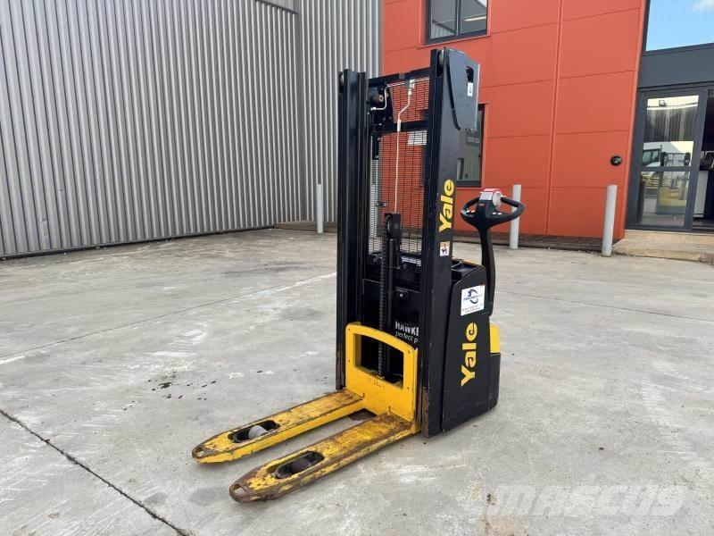 Yale MS10 Empilhador para operador externo