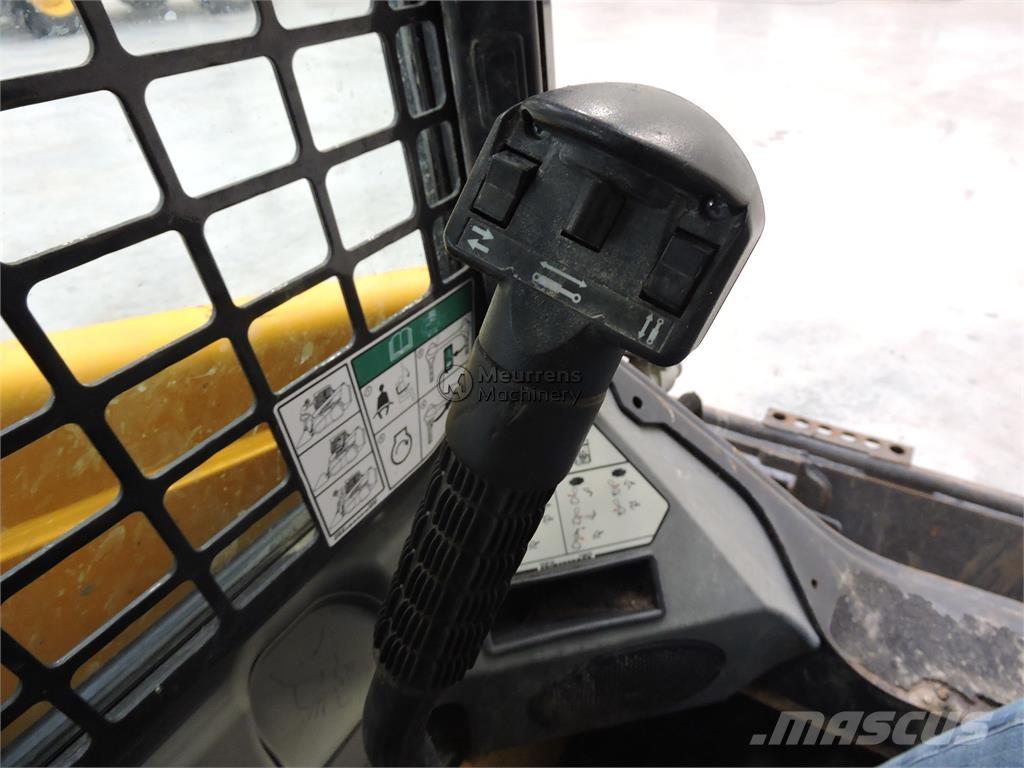 Bobcat S450 Carregadeiras de rodas