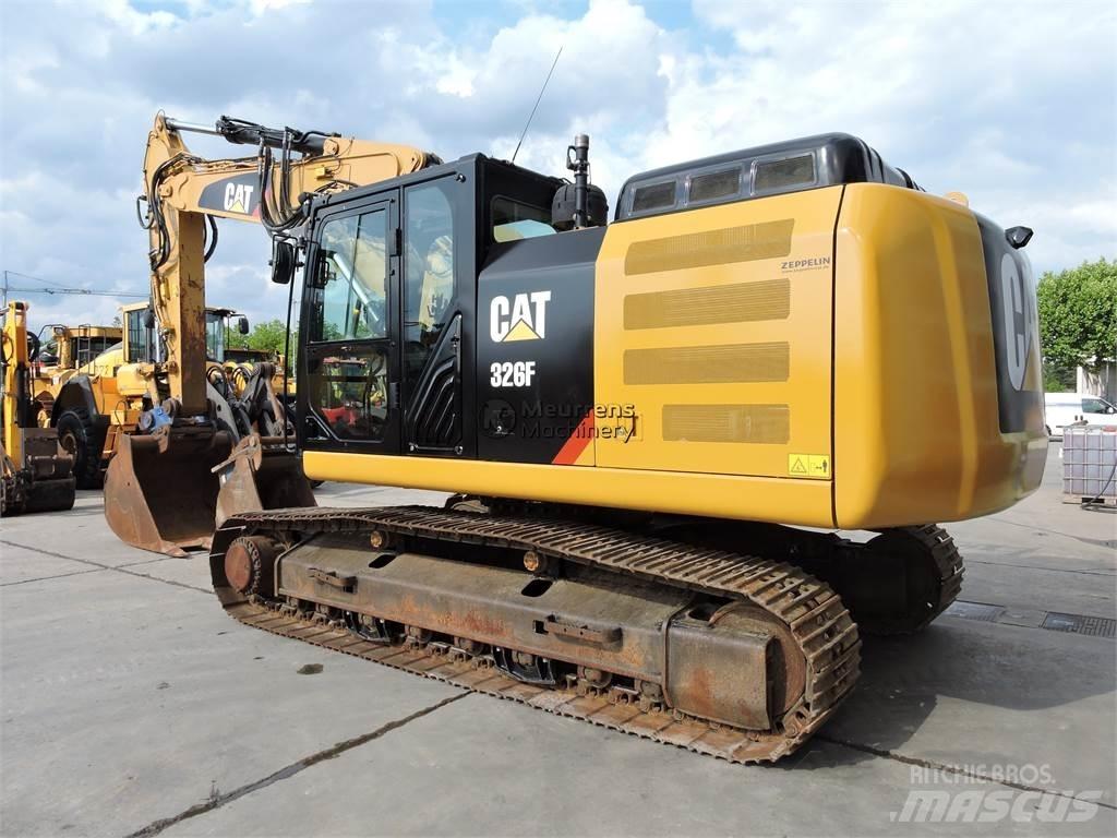 CAT 326F Escavadeiras de esteiras