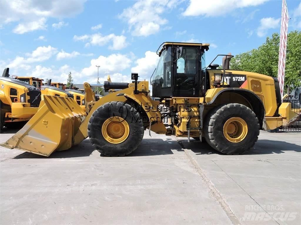 CAT 972M Carregadeiras de rodas