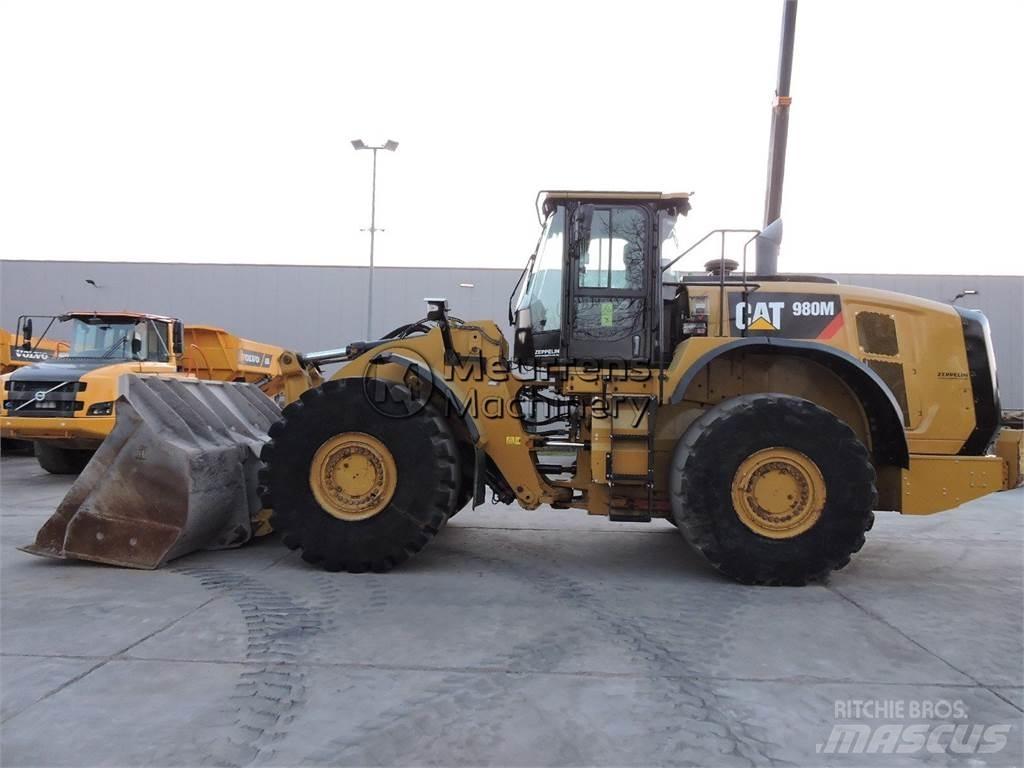 CAT 980M Carregadeiras de rodas