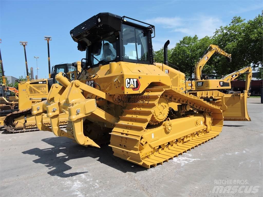 CAT D5 Niveladoras