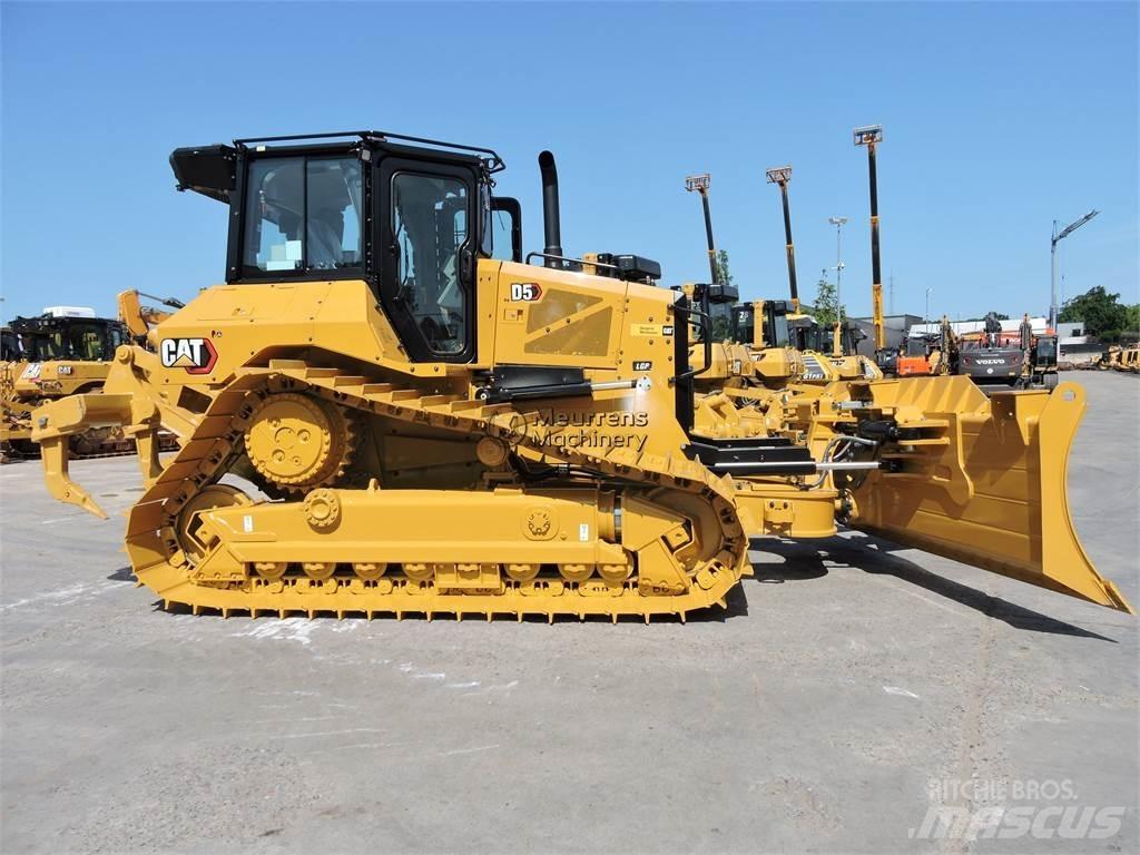 CAT D5 Niveladoras