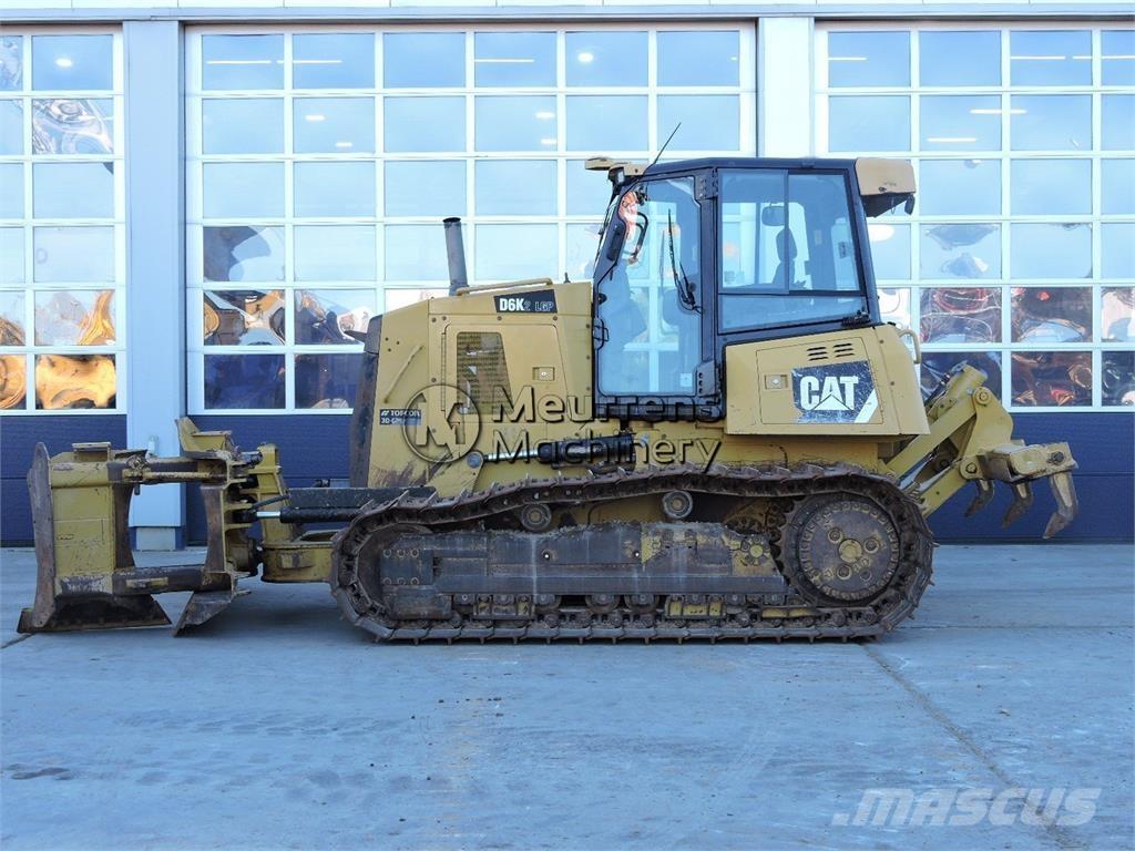 CAT D6K Niveladoras