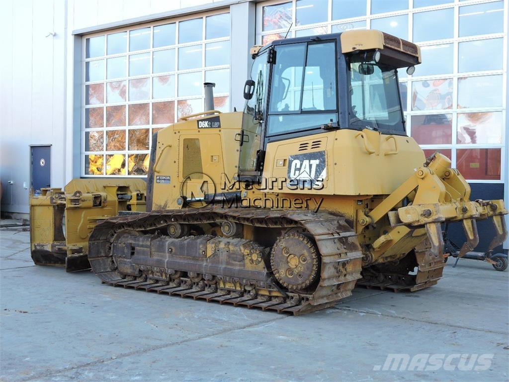 CAT D6K Niveladoras