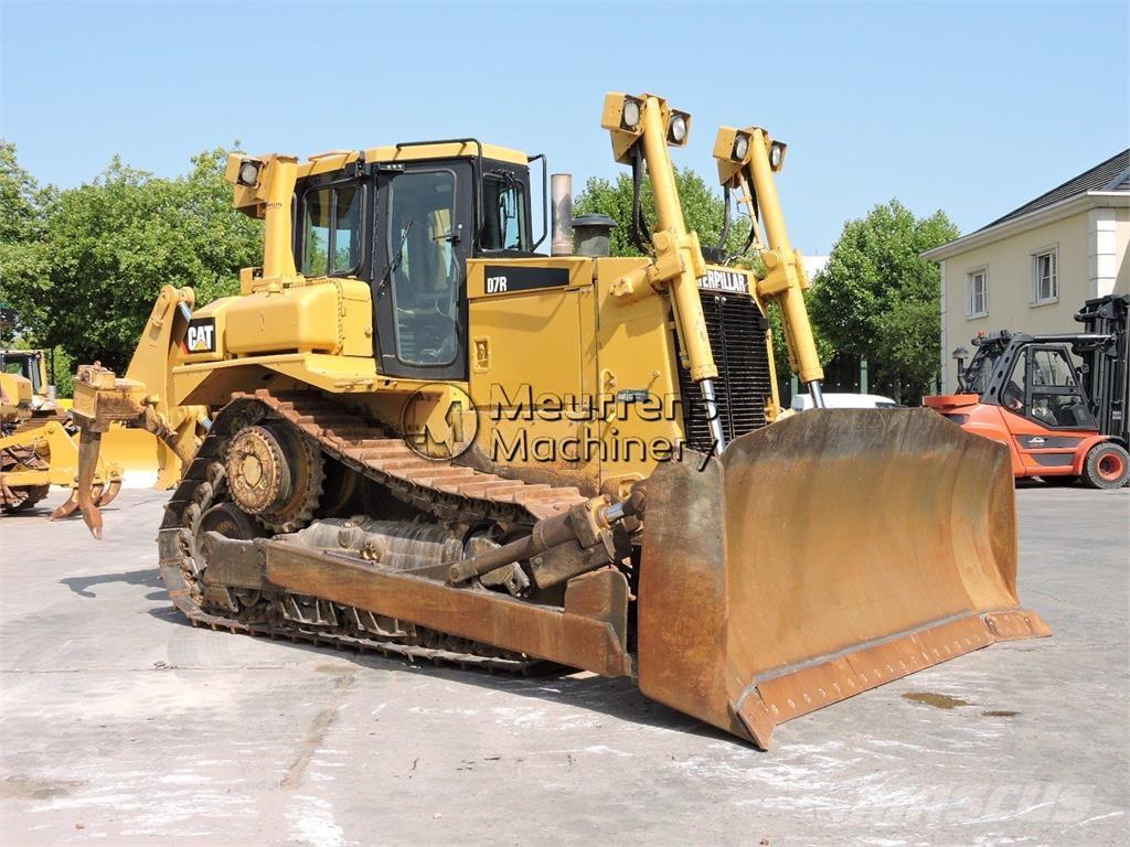 CAT D7R Niveladoras