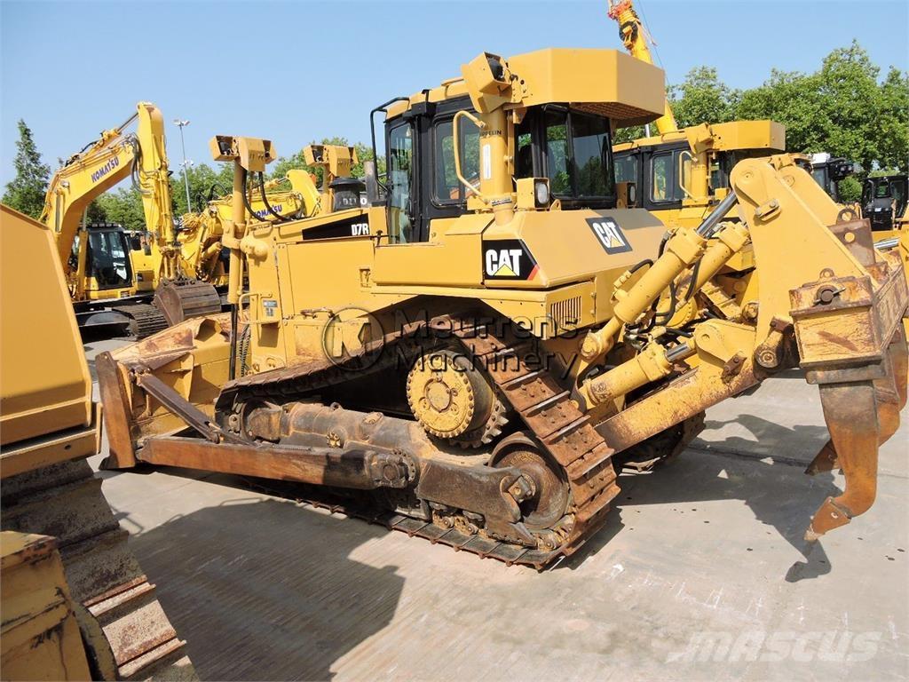 CAT D7R Niveladoras